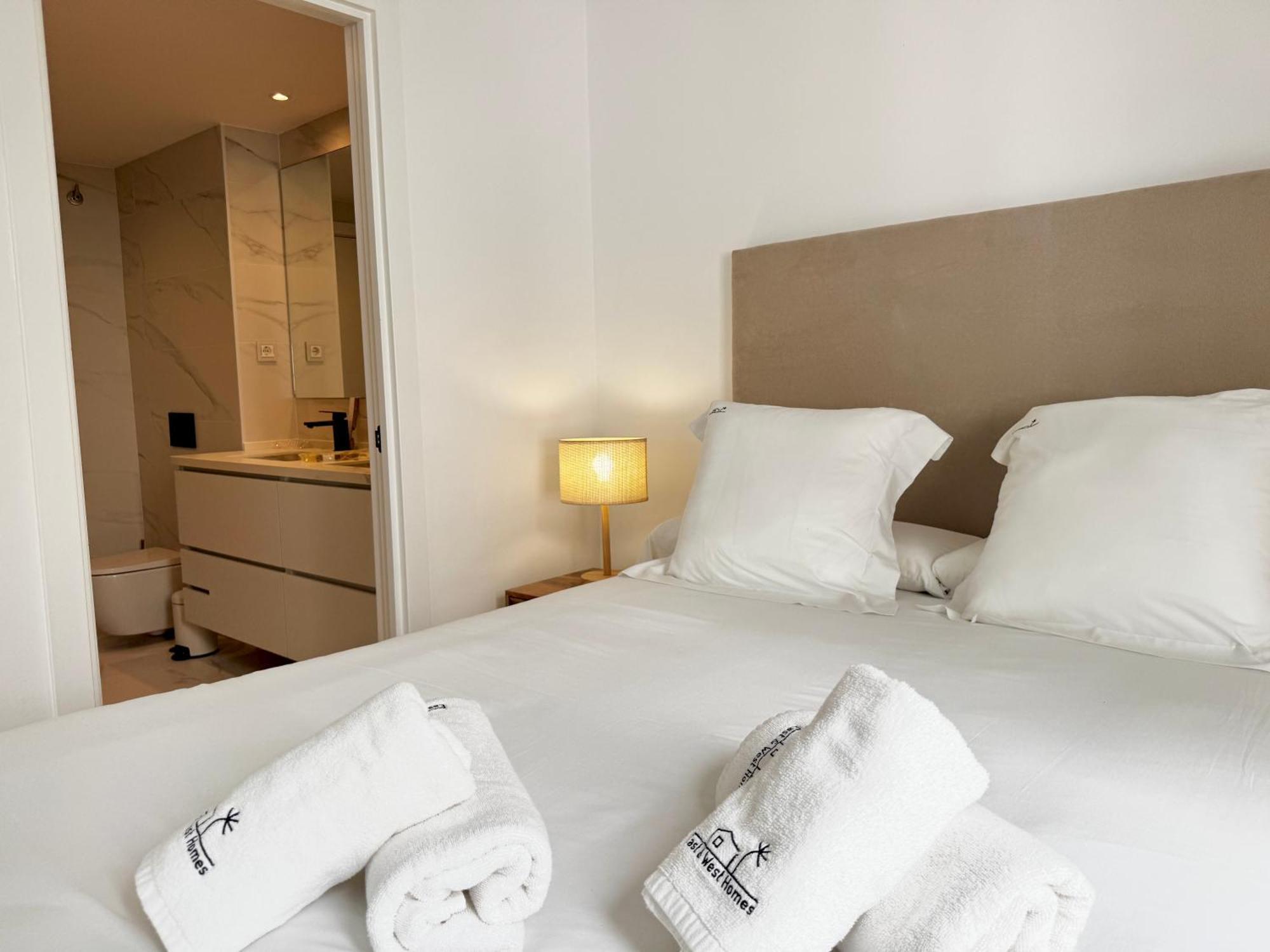 Arco Iris Puente Townhouse Within A Short Walk To Puente Luxury Complex And The Promenade - Eaw Homes Holiday home
