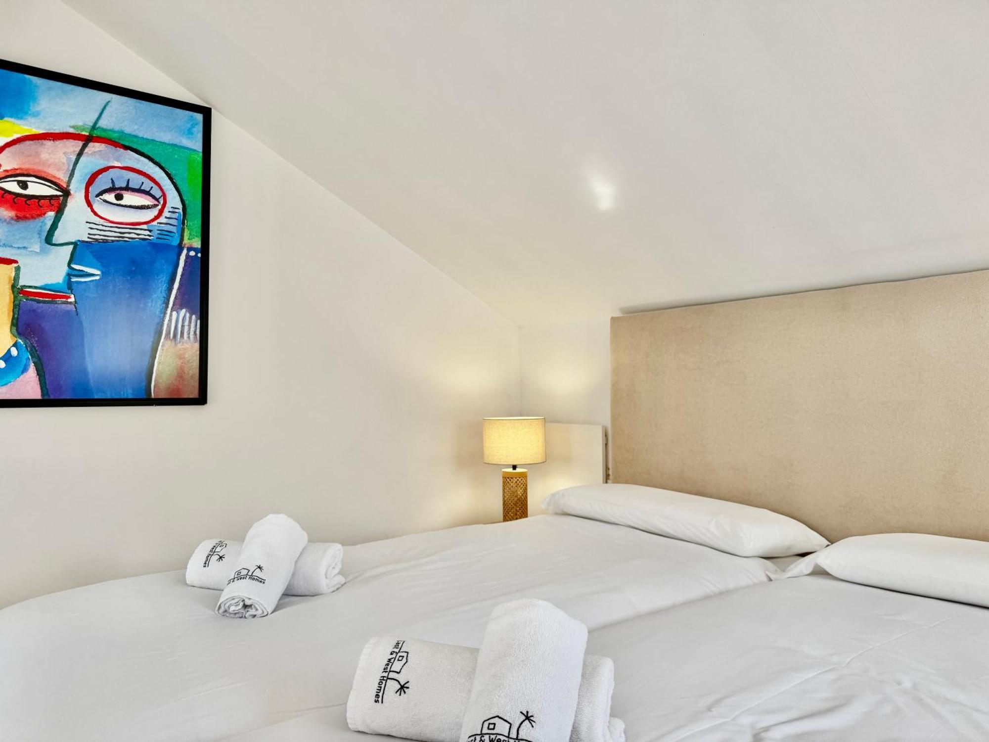 Arco Iris Puente Townhouse Within A Short Walk To Puente Luxury Complex And The Promenade - Eaw Homes Holiday home