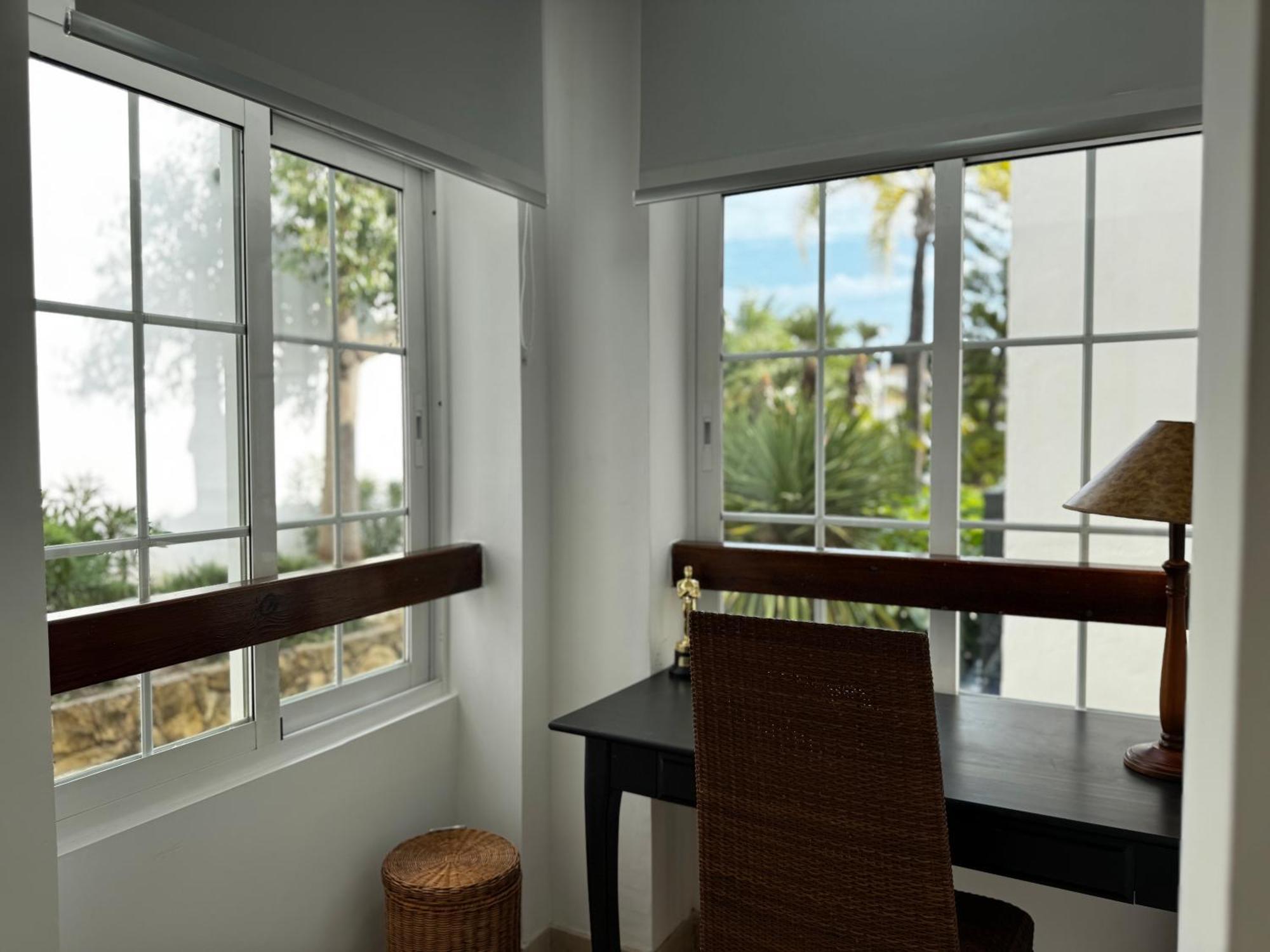 Arco Iris Puente Townhouse Within A Short Walk To Puente Luxury Complex And The Promenade - Eaw Homes Marbella