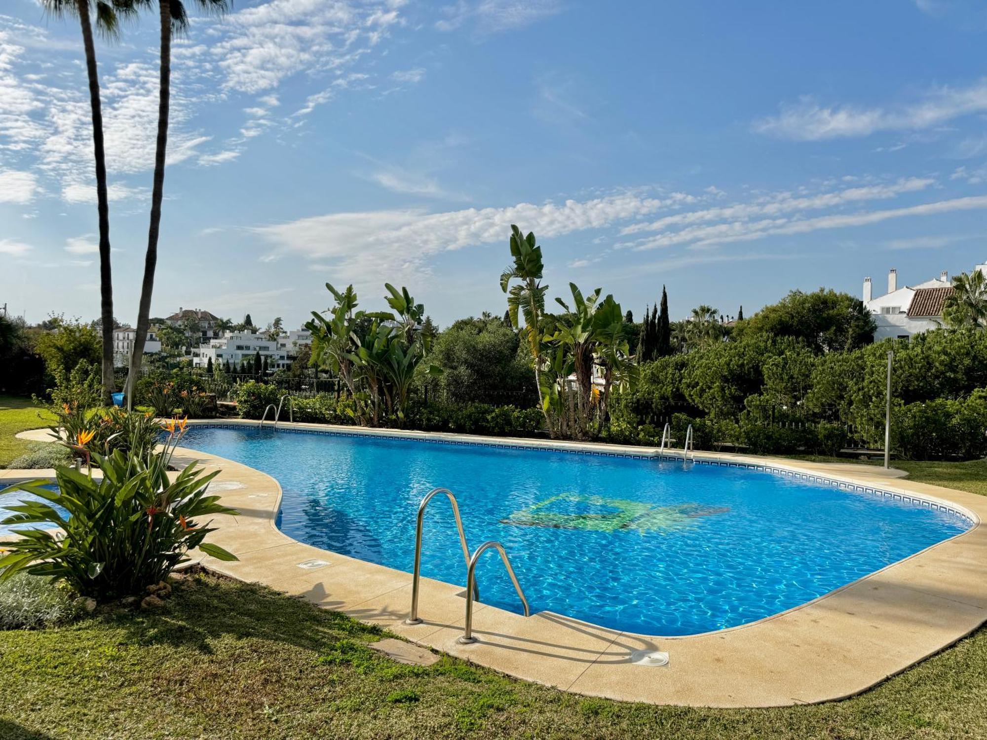 Arco Iris Puente Townhouse Within A Short Walk To Puente Luxury Complex And The Promenade - Eaw Homes * Marbella