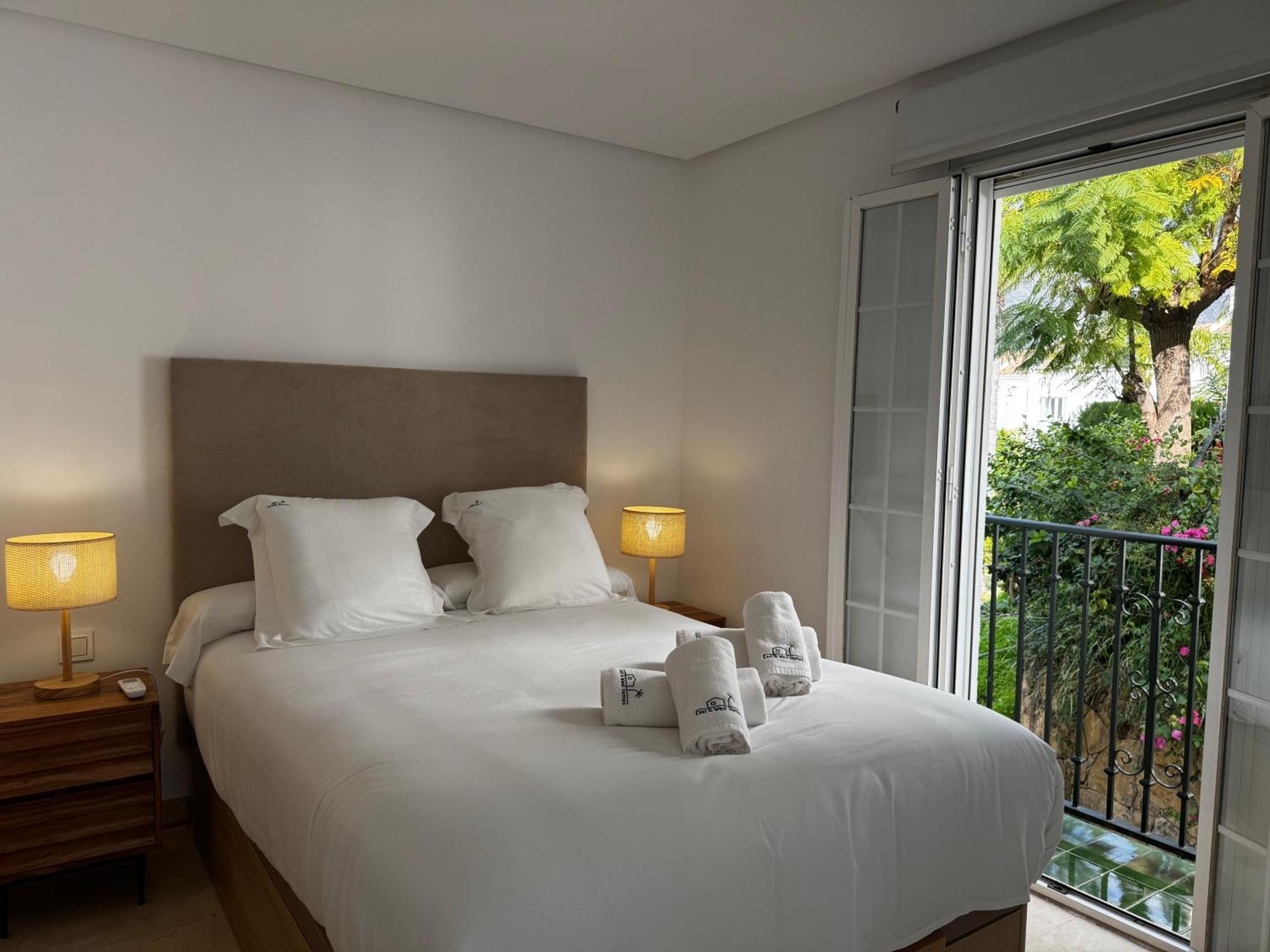 Arco Iris Puente Townhouse Within A Short Walk To Puente Luxury Complex And The Promenade - Eaw Homes