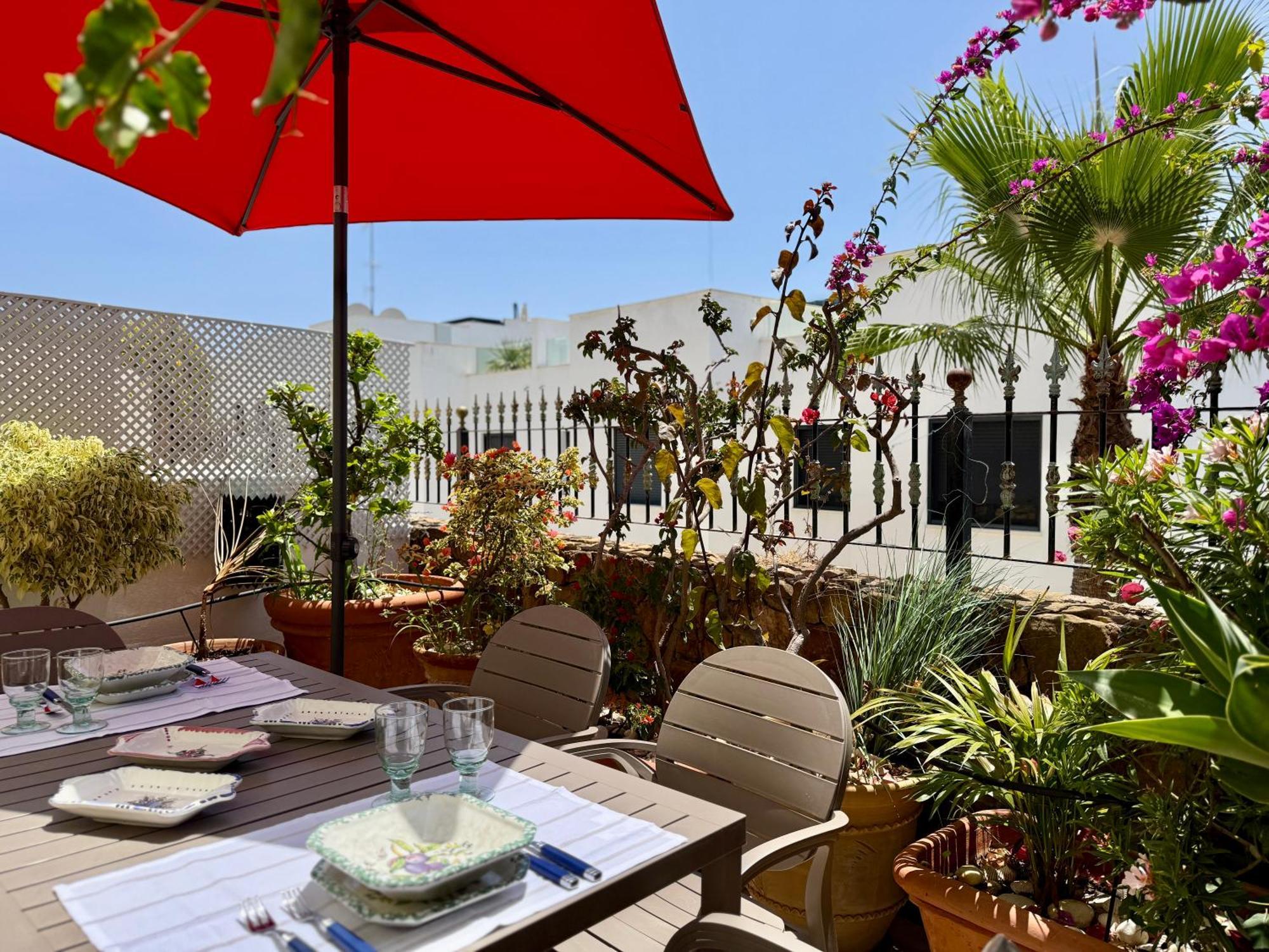 Vakantiehuis Arco Iris Puente Townhouse Within A Short Walk To Puente Luxury Complex And The Promenade - Eaw Homes Marbella